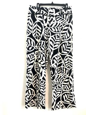 🌺Tribal Size 8 Black and White Leaf Print Wide Leg Pants Work Resort